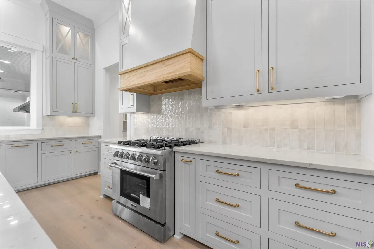 Talonstone Dr - Image 11