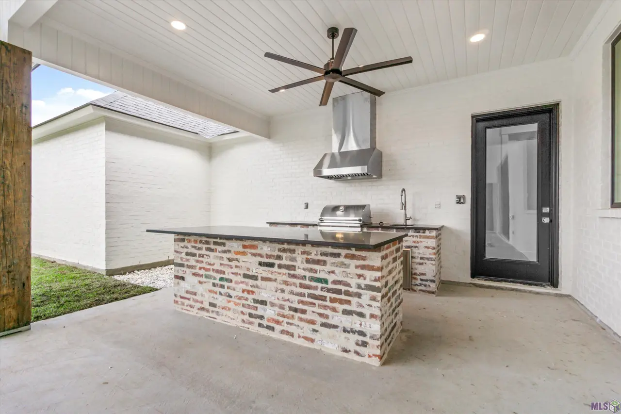 Talonstone Dr - Image 34