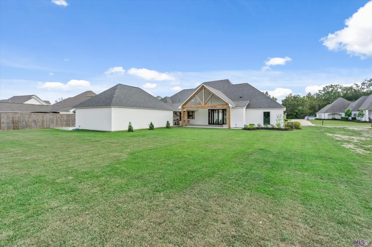 Talonstone Dr - Image 36