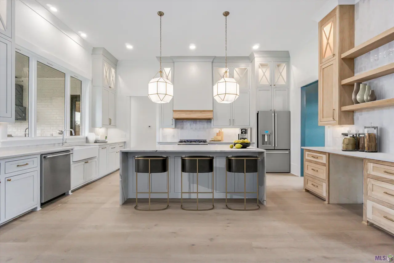 Talonstone Dr - Image 8